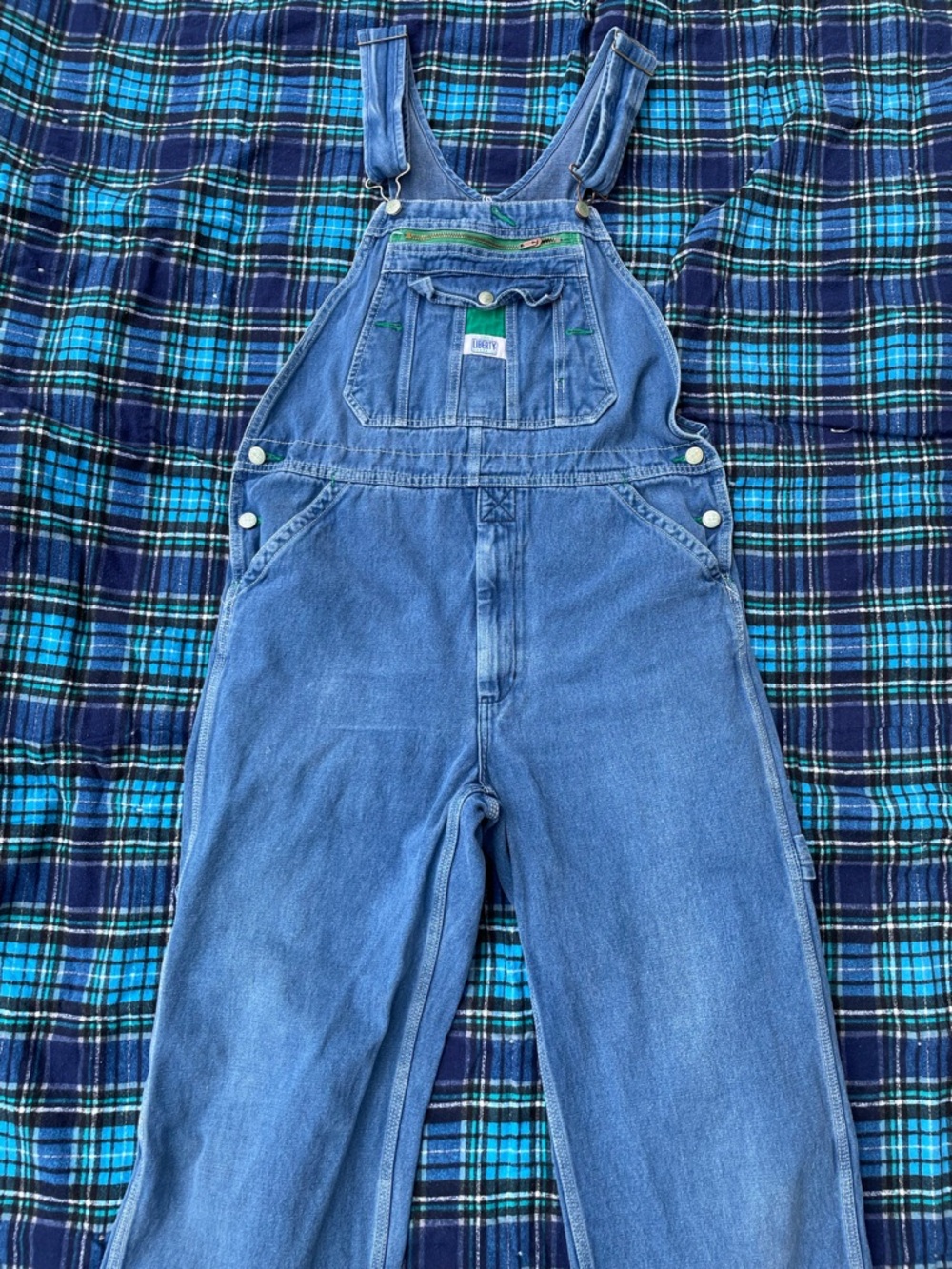 Liberty | Medium Wash Straight Leg Retro Denim Bib Overalls - Picture 4 of 12